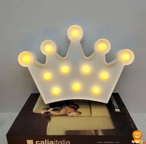 Arany színű, korona alakú 3D LED lámpa, meleg fehér fénnyel, tökéletes éjszakai fény gyerekeknek és felnőtteknek. - View 6
