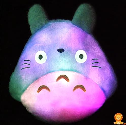 光るトトロのぬいぐるみ