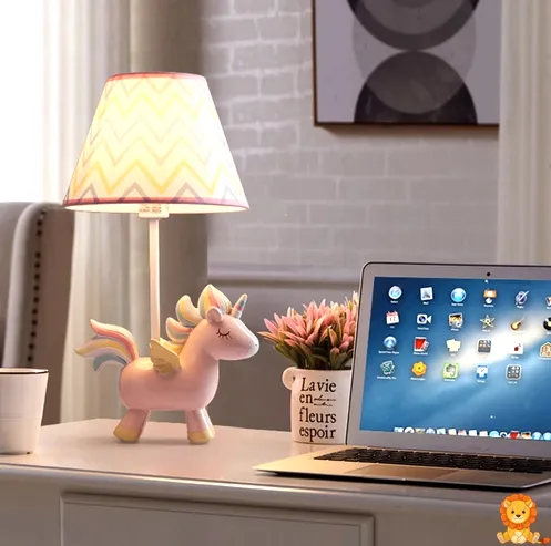 Rosa Einhorn Nachtlicht Nachttischlampe mit sanftem, warmem Licht, perfekt für Kinderzimmer und als beruhigendes Schlummerlicht. - View 1