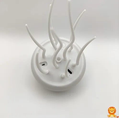 Veilleuse Méduse Sonore avec éclairage LED multicolore, simulant une méduse flottant dans un aquarium, activée par le son, idéale pour une chambre d'enfant. - View 14