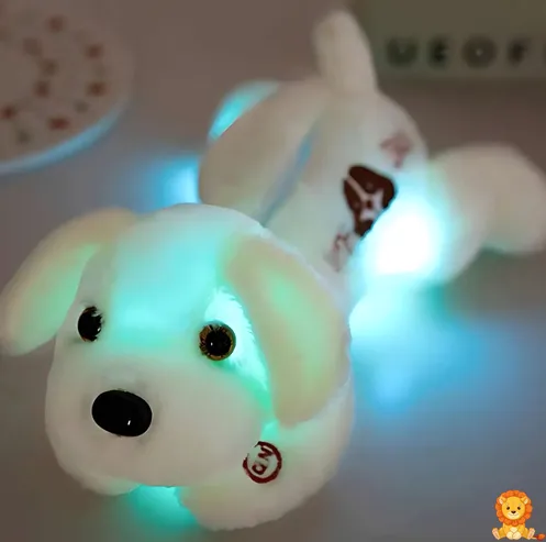 白くてふわふわのぬいぐるみ犬のナイトライト。優しい光を放ち、子供部屋に最適な安全な素材を使用。夜間の安心感と快適な睡眠を提供します。 - View 8