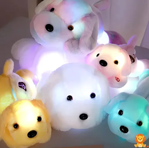 白くてふわふわのぬいぐるみ犬のナイトライト。優しい光を放ち、子供部屋に最適な安全な素材を使用。夜間の安心感と快適な睡眠を提供します。 - View 13